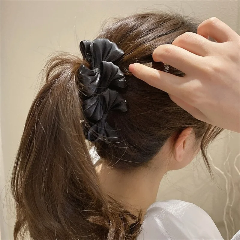 South Korea\'s new big bow banana clip vertical clip ponytail hair clip headdress female hair accessories female grab clip