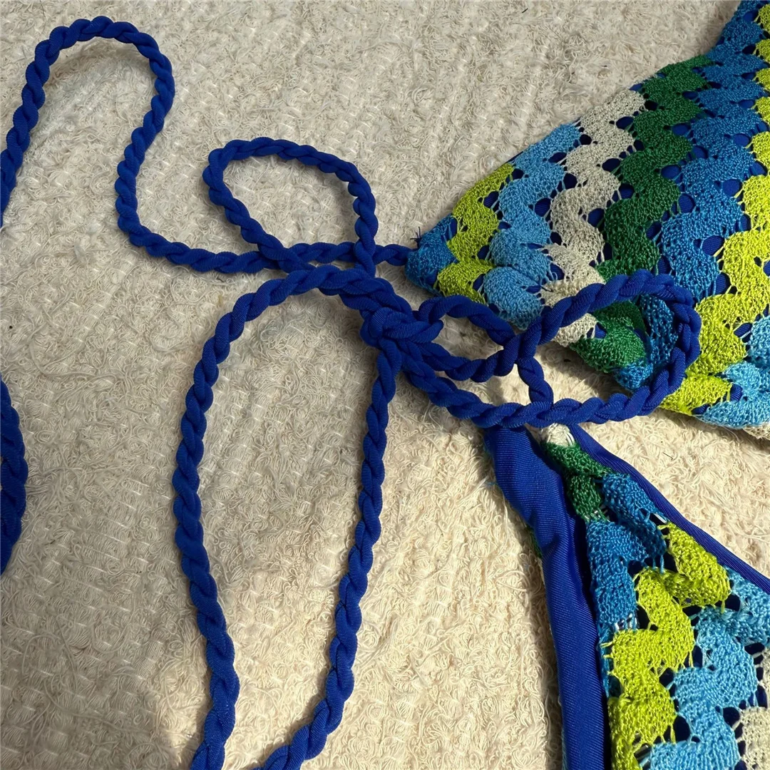 Bunter Neckholder-Bikini, Damen-Badeanzug, zweiteiliges Bikini-Set, hoch geschnittene Beine, gepolsterter Badeanzug, Badebekleidung, Schwimmbekleidung V6991 – Detail 15