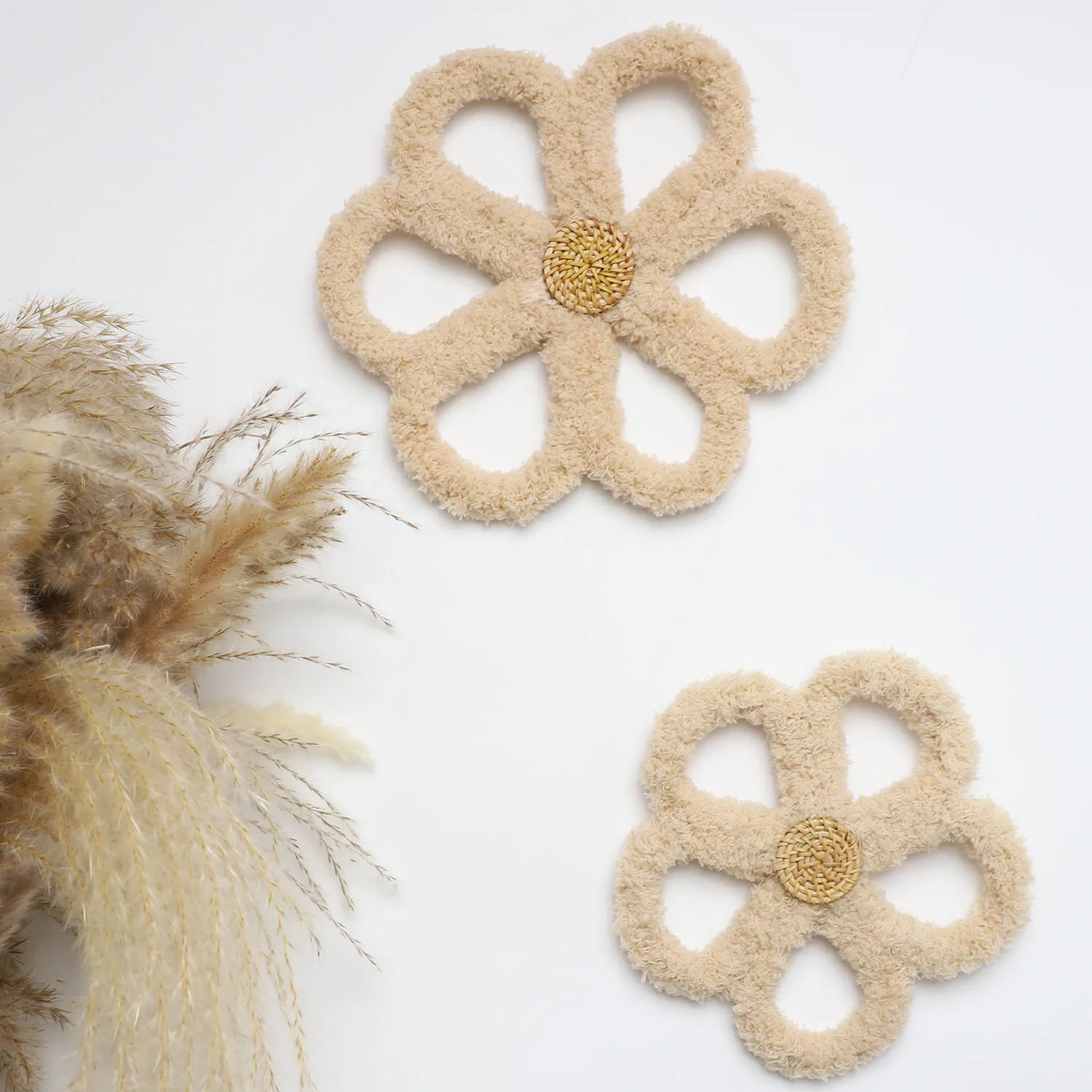 Decoración bohemia para guardería de niña, macramé tejido con margaritas y flores, colgante de pared, decoración bohemia para pared del hogar, regalo de cumpleaños, 2 uds.