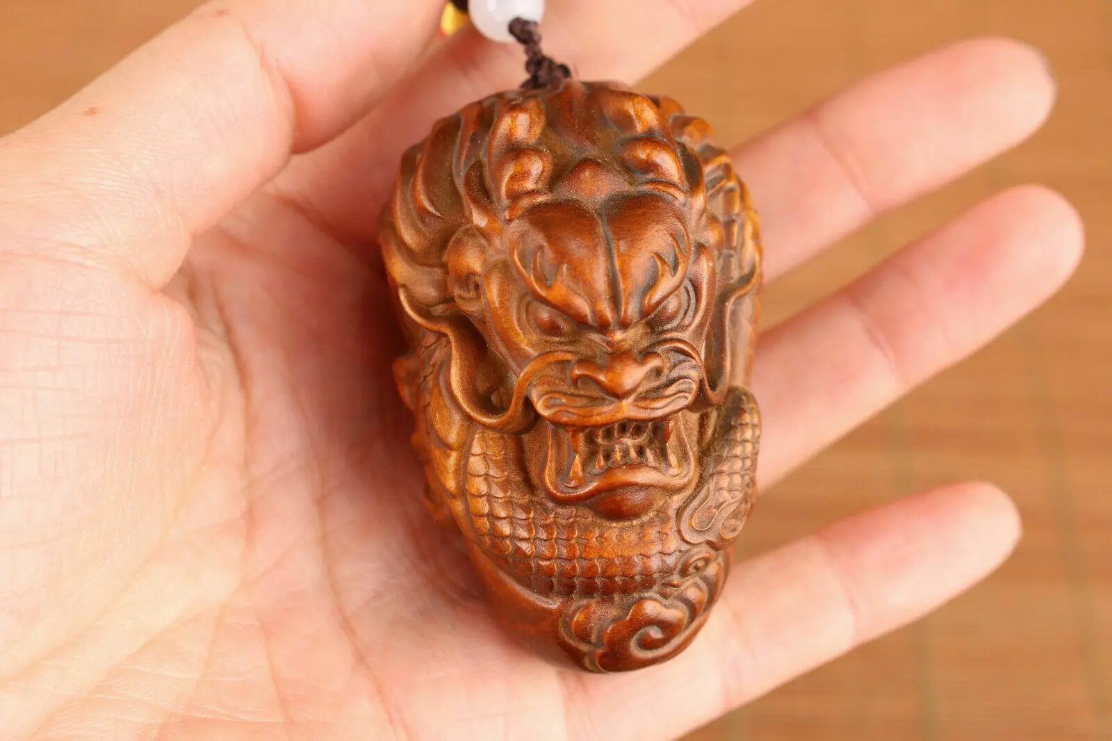 chinese Japanese Boxwood Collect dragon Netsuke Vintage Statue figure Hand piece