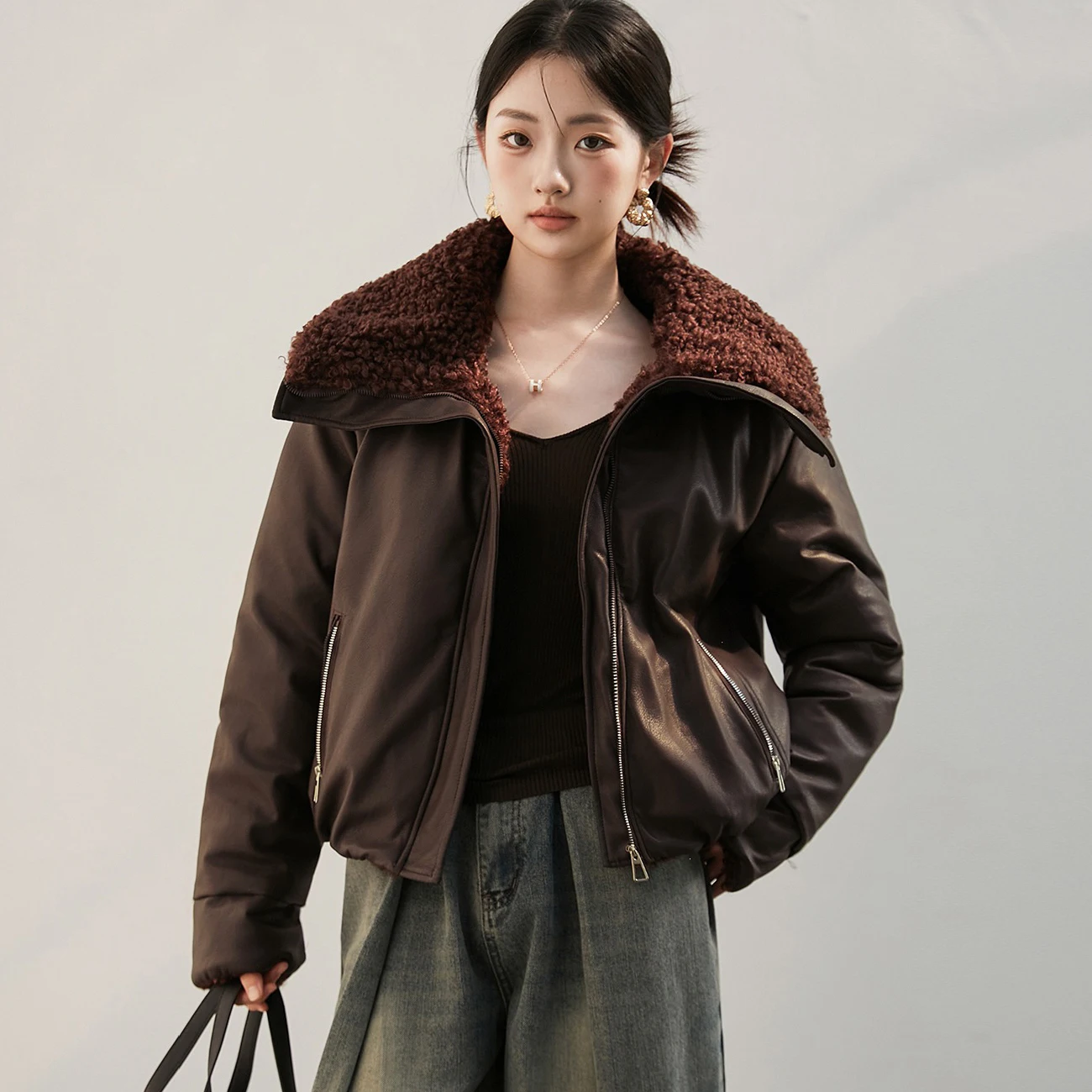 Faux Leather Shearling Collar Jacket Winter New Long Sleeved Loose Padded Coat Women Thick Warm Casual Short Outerwear