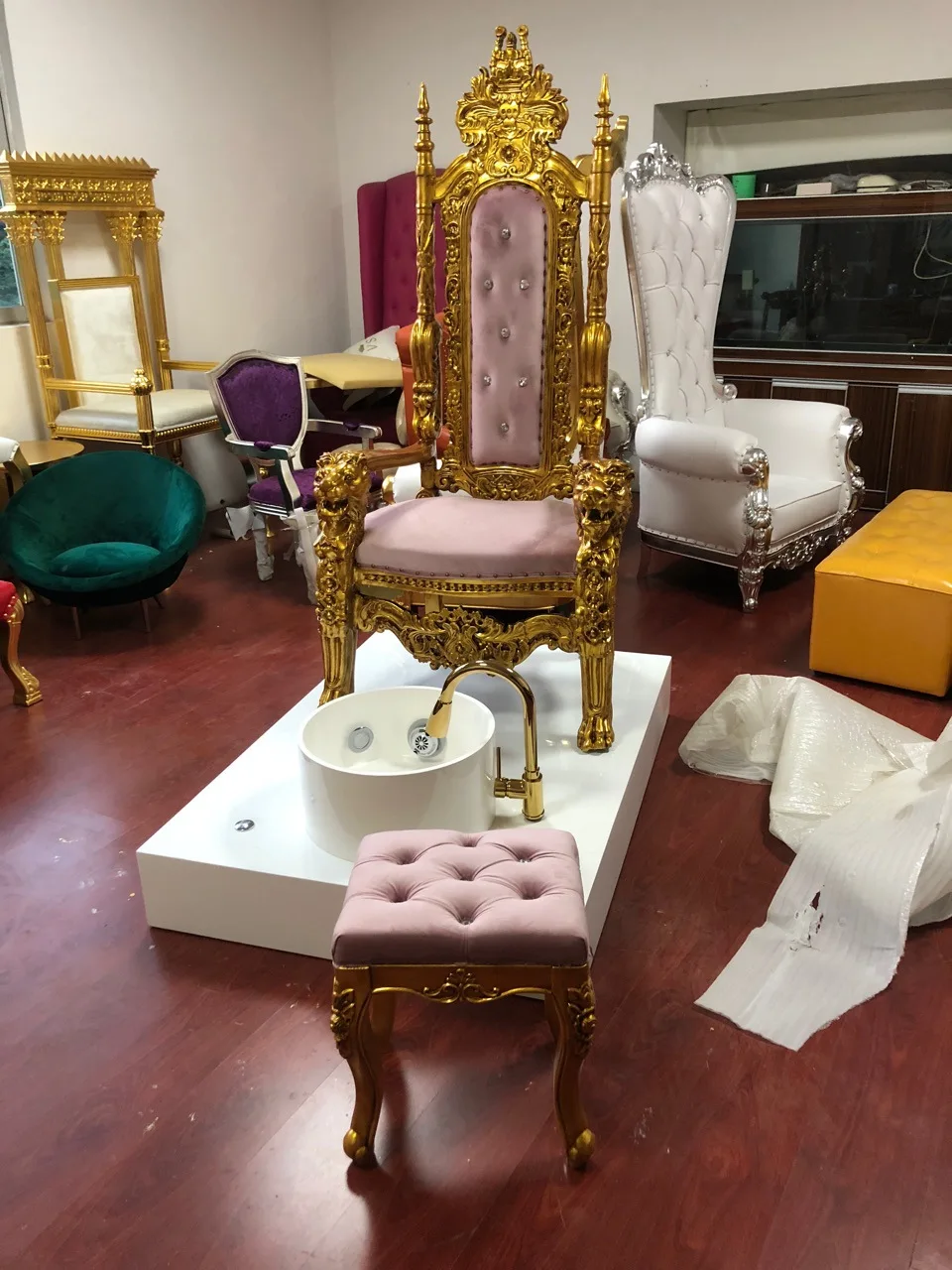 Chaise de pédicure de luxe pour mariage, chaise de spa valide pour salon de manucure, chaise de pédicure dorée, vente en gros et pas cher