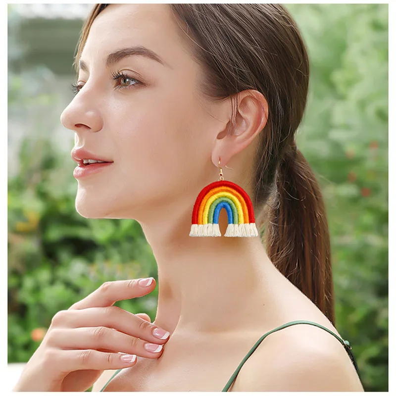 Fashion Rainbow Arch Pendant Anti Allergy Earrings for Women's Classic and Lively Party Exquisite Jewelry Gift Accessories