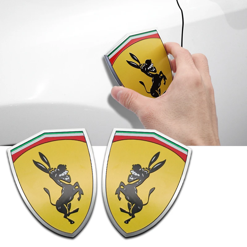 1 adet 3D araba Styling Metal Sticker araba logosu Ferrari eşek rozet amblem Dekoration çıkartmalar Ferrari araçları oto aksesuarları için