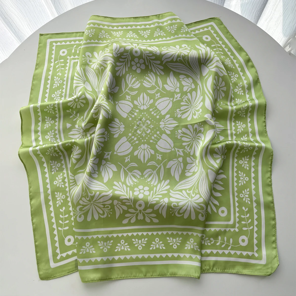 Damen Schal Seidenimitat Satin Schals Retro Paisley Halstuch Foulard Quadratische Haarbänder Damenschals Tücher Wickel – Detail 8