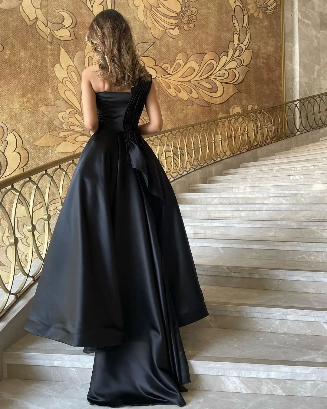 Robe De Bal Sans Bretelles Une Ligne Plumes Noires, VincFormelle, Soirée Gfully