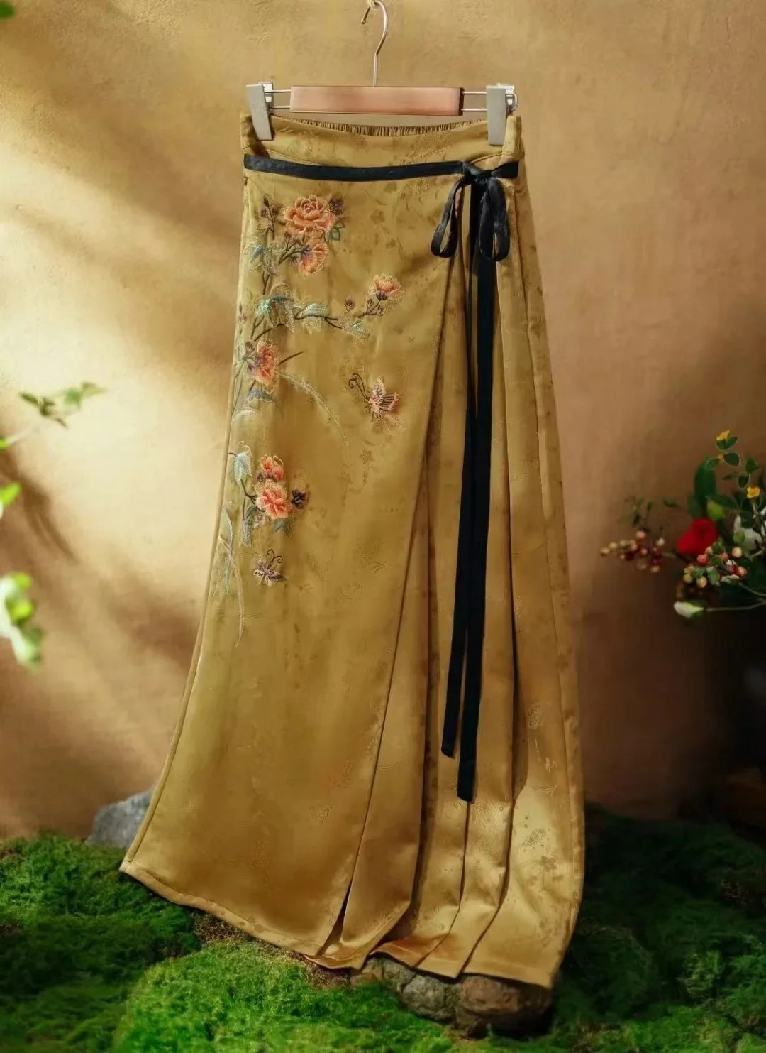 Chinese style skirts pants Yellow acetate jacquard elastic waist Wide leg pants Vintage embroidery loose casual pants