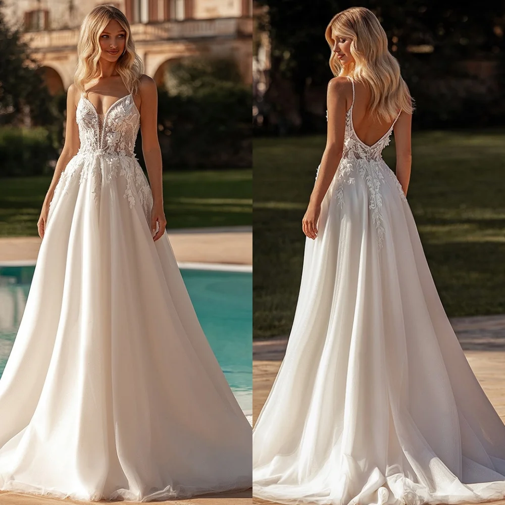 

Customized Exquisite White Tulle Bridal Gowns Simple Strapless Spaghetti Straps Wedding Dress Chapel Train Backless Dress