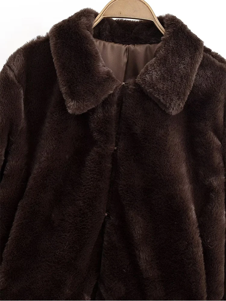 유럽 스타일의 새로운 여성 패션, 다재다능하고 우아하며 심플한 단색 라펠 긴소매 인조 모피 코트