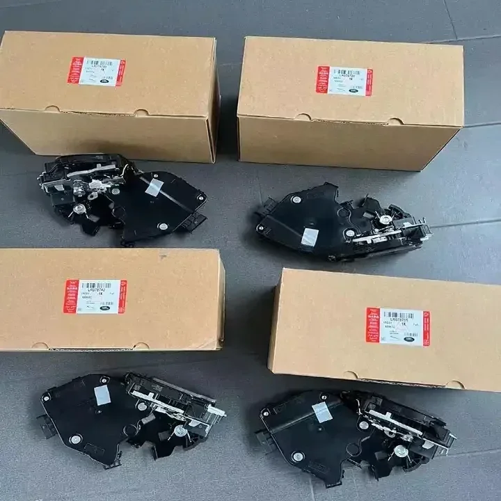 LR078728 LR078705 LR078748 LR078742 LR078743 C2D49437  LR063608 LR053694  LR064803Front door lock locomotive door lock machine