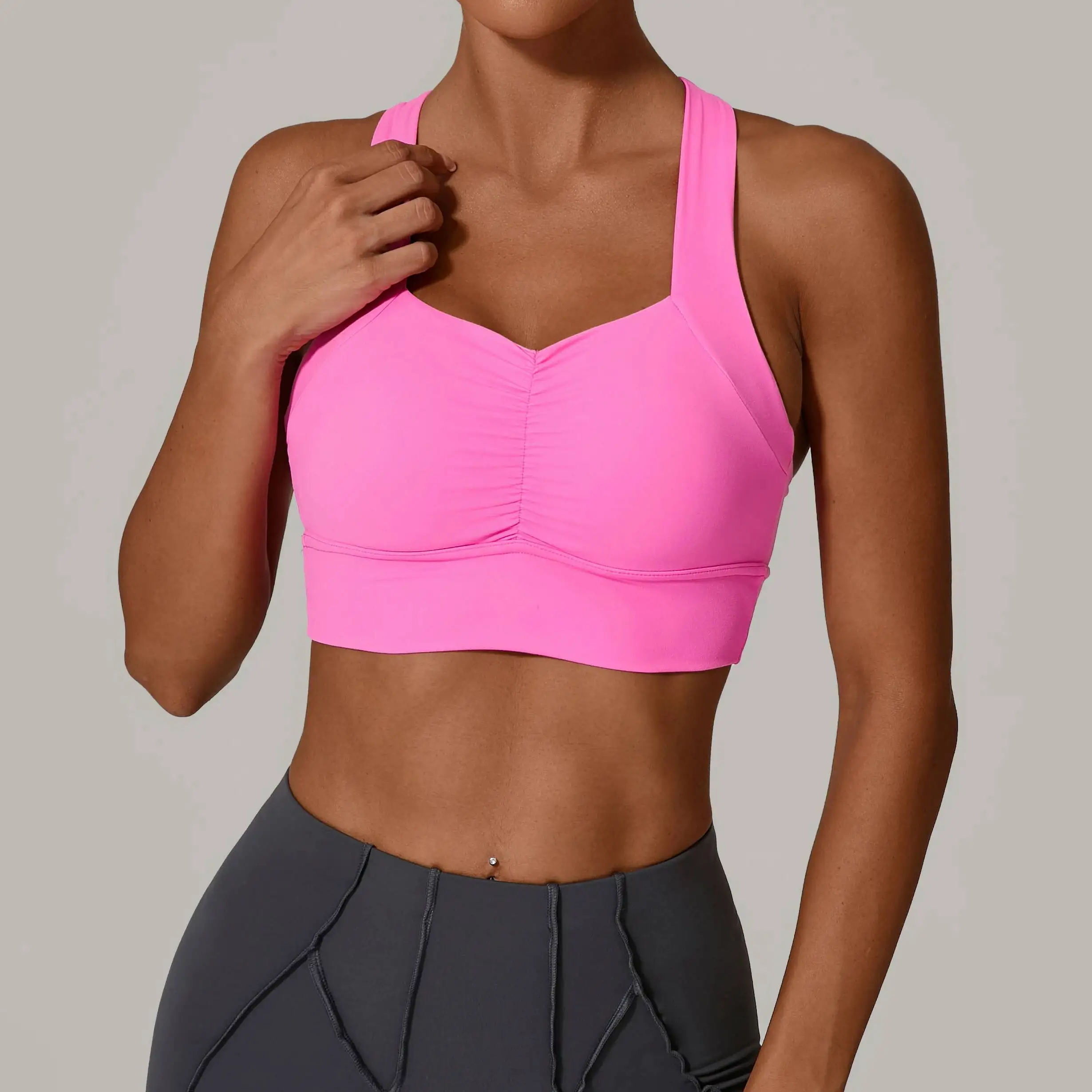 

Scrunch Sports Bra Shockproof Push Up Gym Women Quick Dry Yoga Clothes Pleated Design Brassiere Workout Crop Top Female
