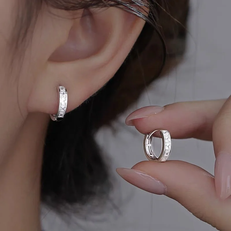 s999Sterling Silver Earrings Light Luxury Small Zircon EarringsinsCool Style Silver Ear Rings Dropshipping