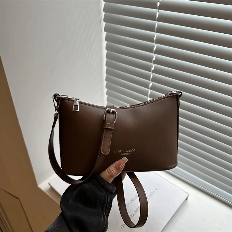 

​​2025 Soft Puff Bag for Women Spacious Underarm Tote for Moms Middle Age Crossbody Purse Casual Versatile Shoulder Bag​
