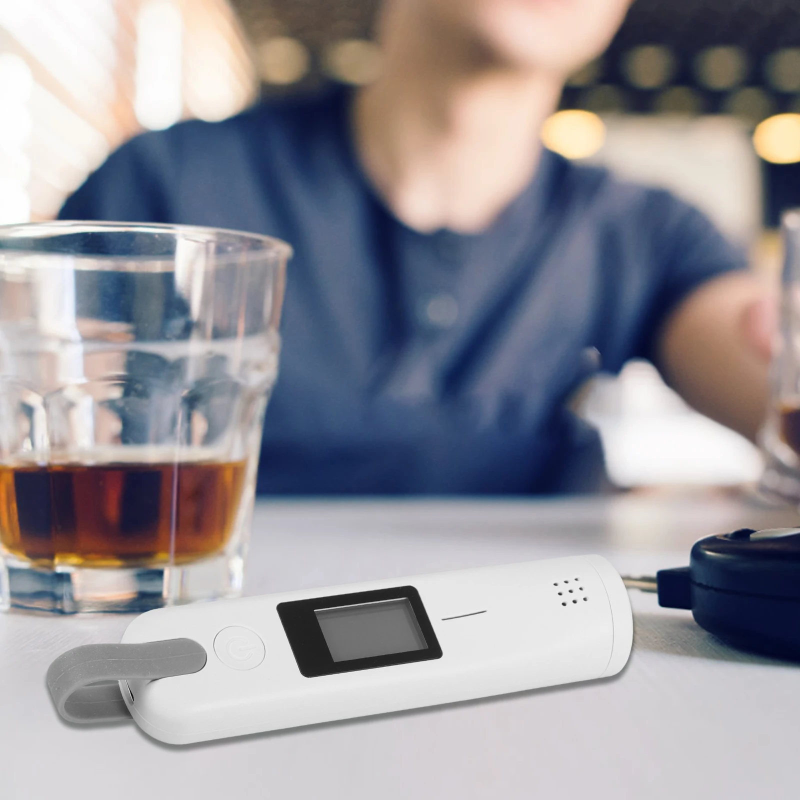 

Alcohol Tester Breathalyzer Portable Digital Display Mini Alcohol Black Color Easy Blow Accurate Results Prevent Drunk