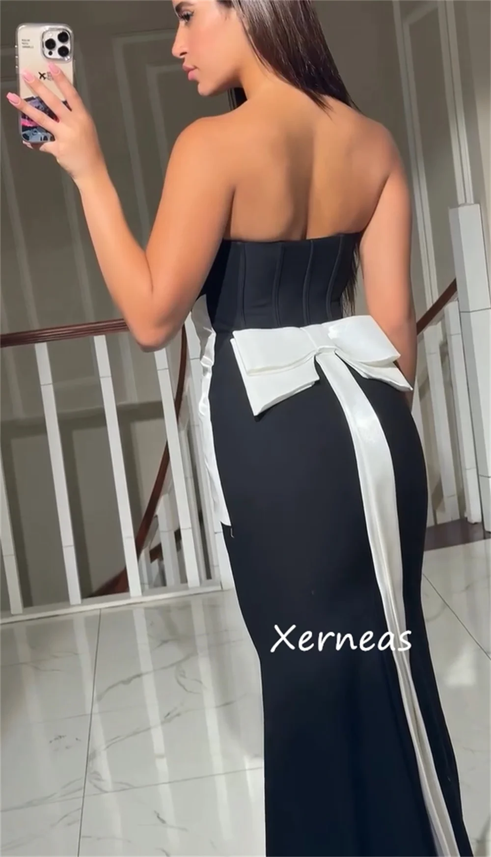 カスタマイズされた高品質のジャージプリーツボウトランペットストラップレスロングドレスオーダーメイドの機会ホームカミングクラシック中国風