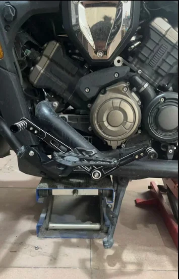 For QJMOTOR SRV600 V2 V4 CNC Machined Shift Lever Hollow Cut Lightweight Reduce Foot Control Burden Riding Parts