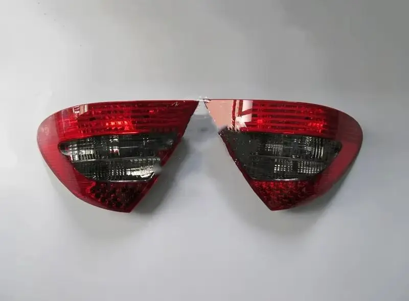 

Led Tail Light for Mercedes-Benz E Class W211 E200 E240 E280 E230 E250 Brake Driving Lamp Turn Signal Car Accessories