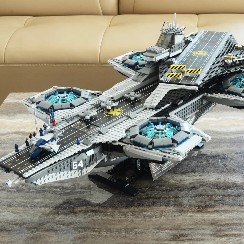 2996PCS Shield Helicarrier Model Building Blocks The Avengers Assembly Bricks Toys 76042 Christmas Gifts MINISO Disney Marvel