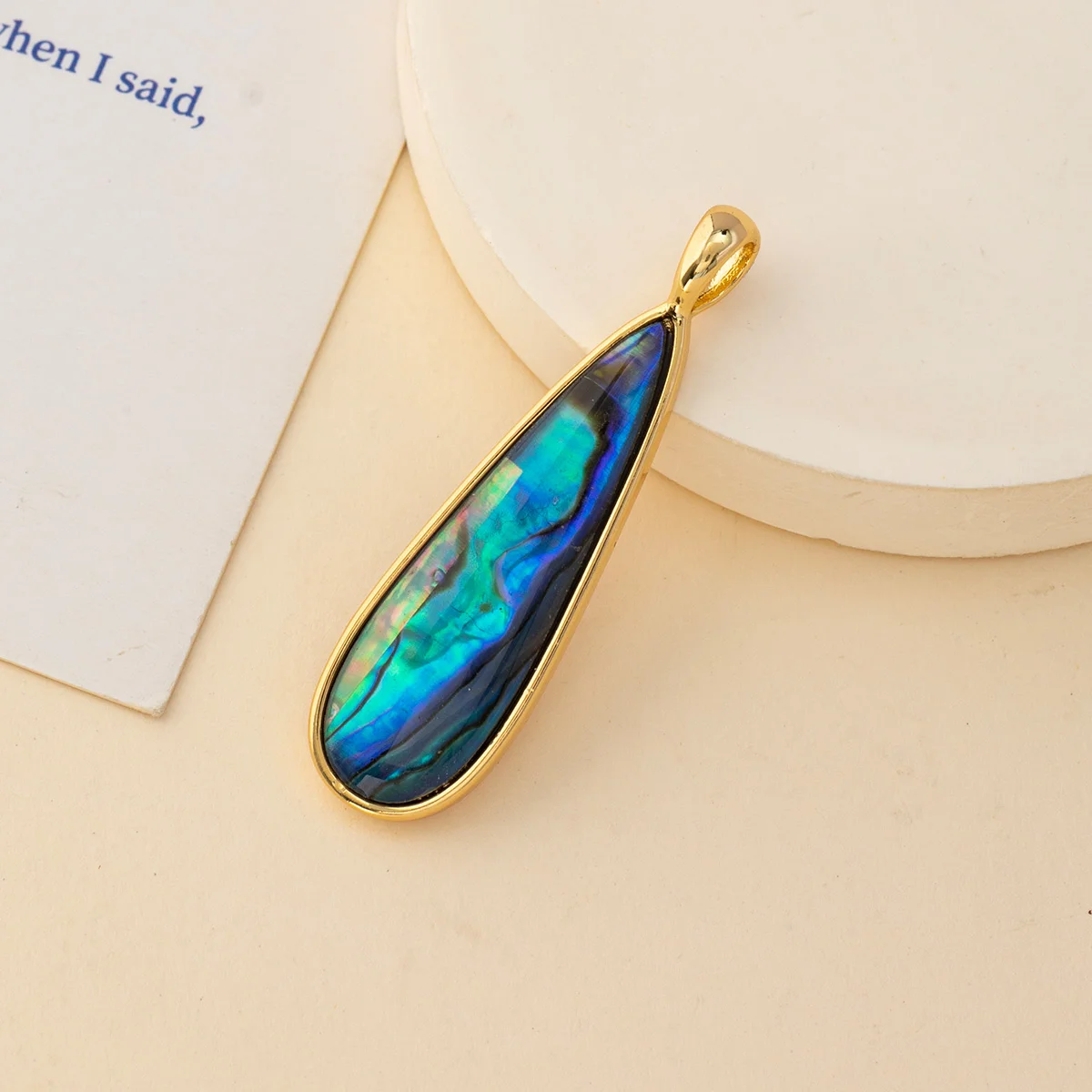 Natural Freshwater Shell Pendant Water Drop Shape Natural Abalone Shell Pendant for Making DIY Jewerly Necklace Bracelet 40x10mm