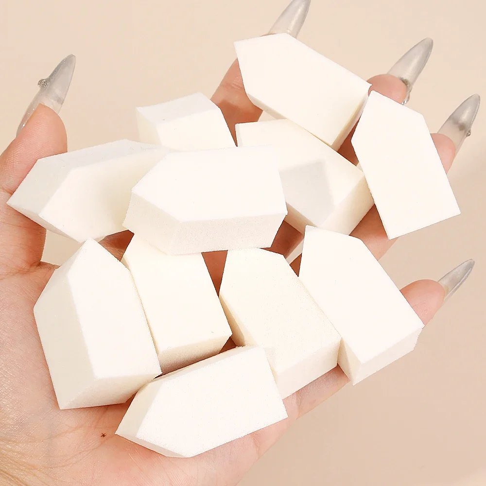 100Pcs Mini Atex Cosmetic Puff Mini House Shape Wet Dry Use Detail Beauty Soft Professional Smearing Facial Supplies Powder Puff