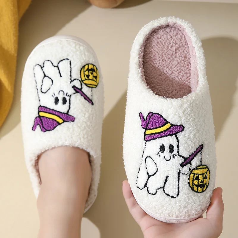 

Хэллоуин милые плюшевые тапочки с призраком, удобные теплые зимние хлопковые тапочки, модные нескользящие тапочки, мужская и женская домашняя обувь
