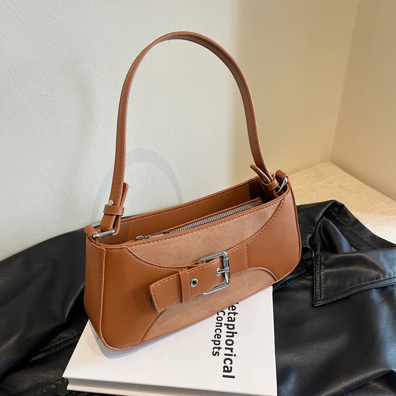2023 Winter Female Simple Small Retro Crossbody Bags Belt Buckle New Design Leather Small Shoulder Bags For Women Handbags
