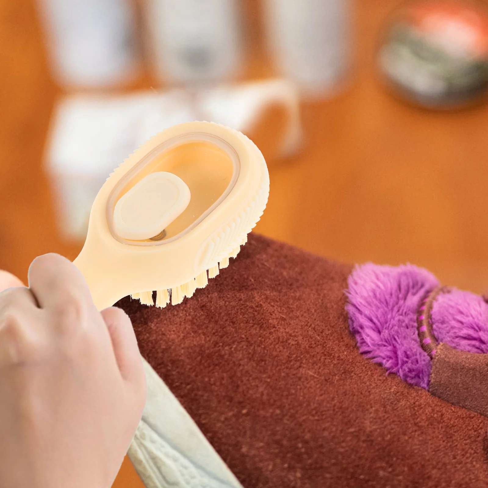Multifunctional Press Shoe Brush Soft Bristles Cleaning Tool for Shoes Clothes Household Items Dry Wet Use Green