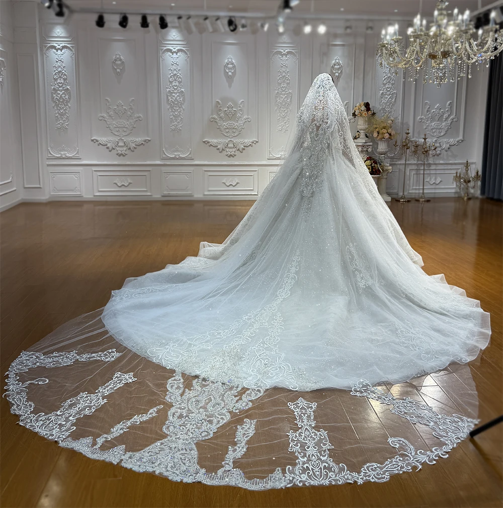 عرض ساخن NS5017 مخصص لعام 2026 فستان زفاف بتصميم جديد أصلي تصميم أماندا نوفيس