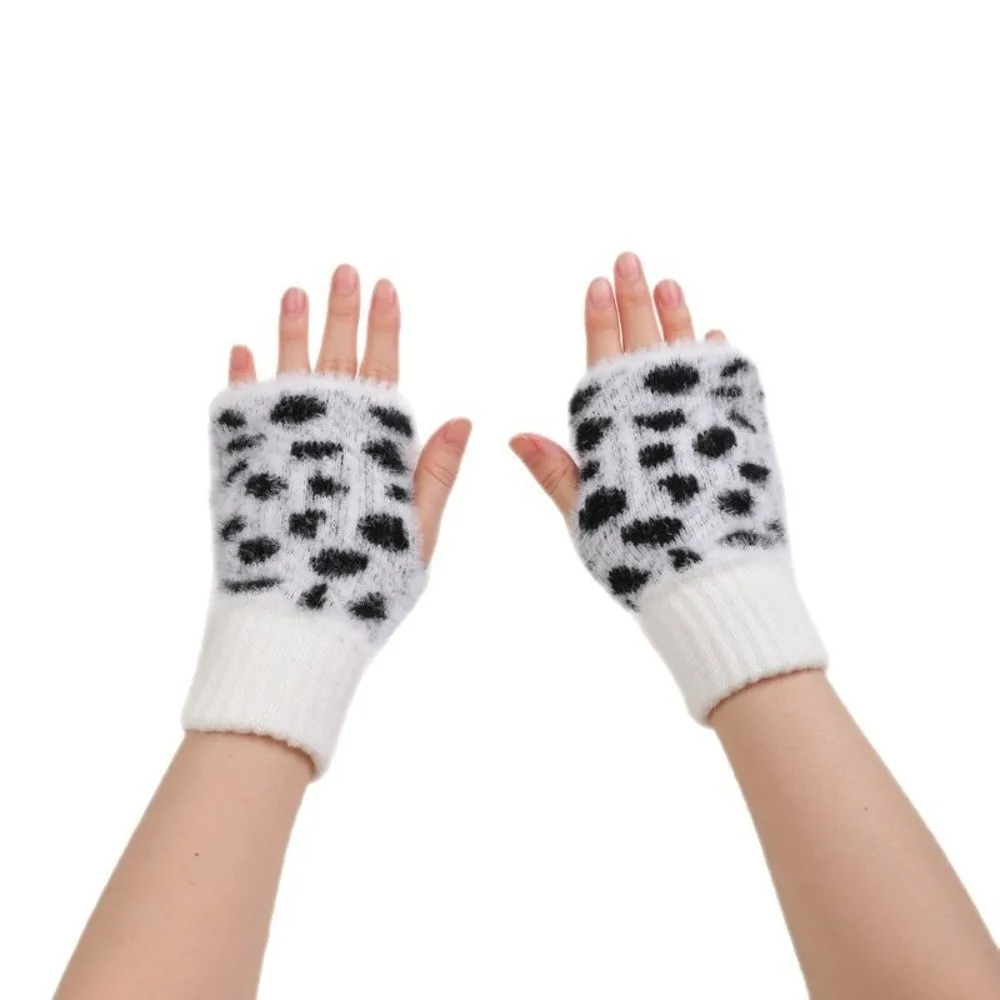 Leopard Print Half Finger Gloves Polyester One Size Knit Gloves Unisex Touch Screen Compatible Touch Screen Gloves