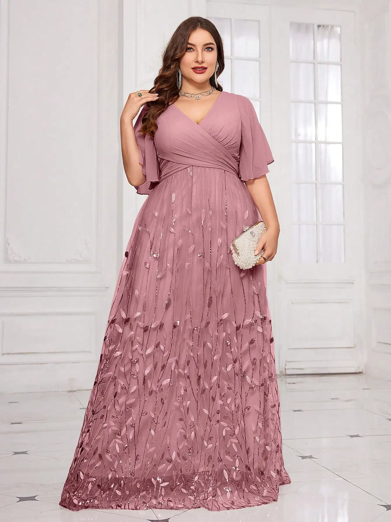 

Plus Size V-Neck Flounce Sleeve Leaf Mesh Embroidered Formal Evening Gown