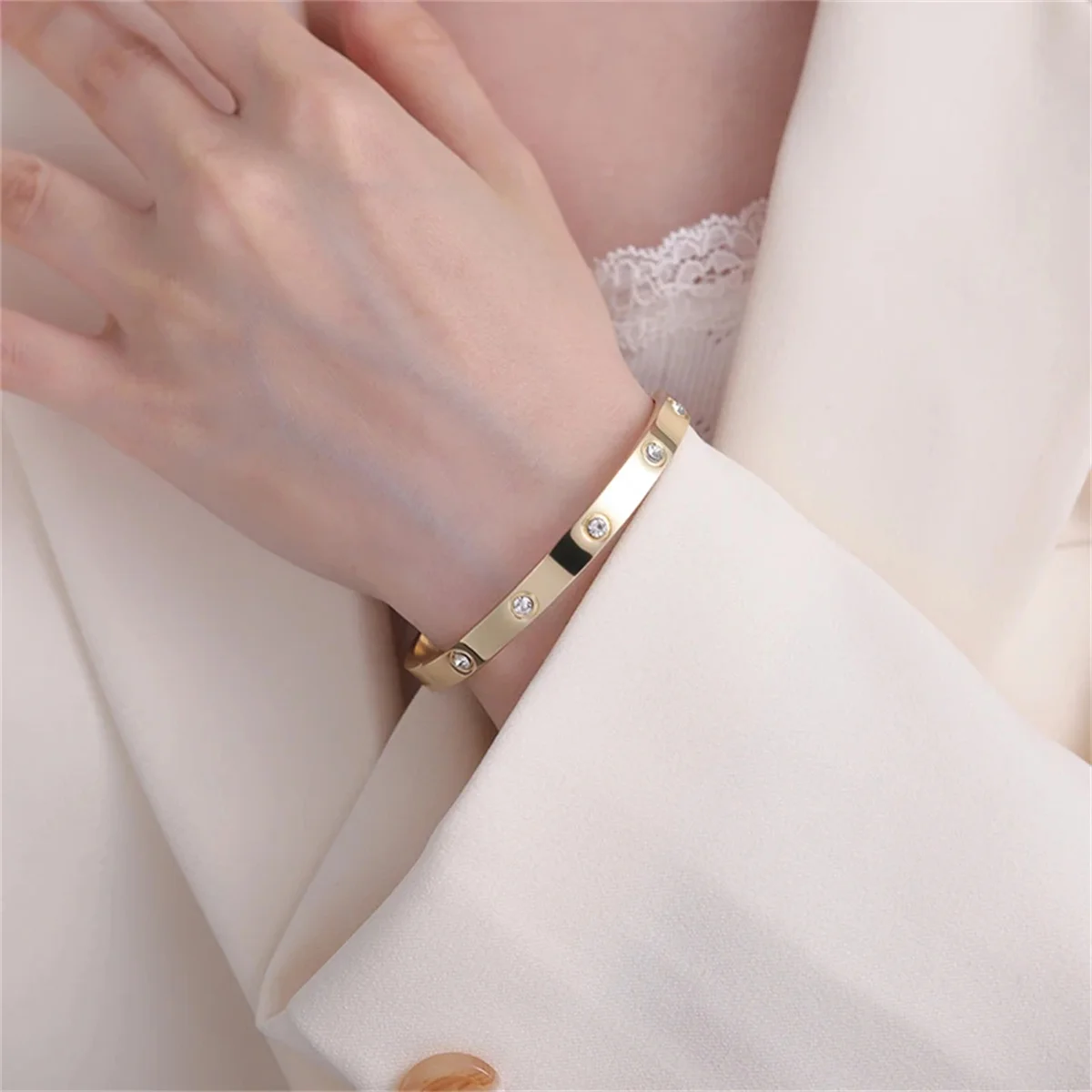 Stainless Steel Bracelets Woman Bangle Bangles for Woman Golden Love Crystal Wedding Feminina Luxury Jewellery Gifts