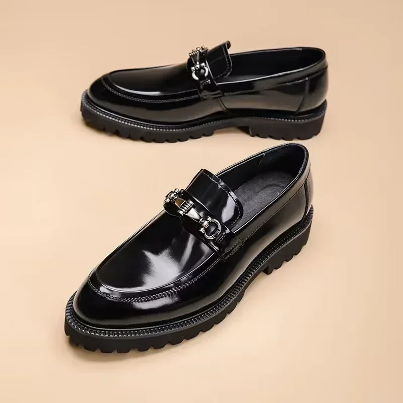 Men's Business Formal Leather Shoes Man Casual Leather Shoes Loafers Casual Business Wedding Shoes for Men Round Toe Slip-On