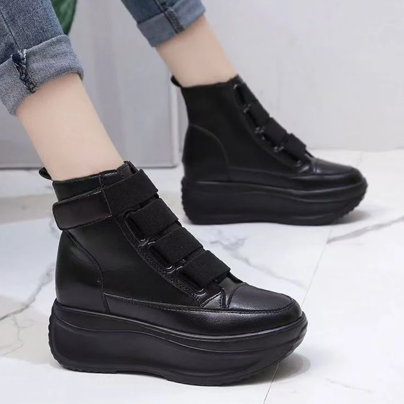 Flats Platform Women Boots Fashion Sport Shoes Fur Snow Boots 2025 Winter Trend Sneaker Walking Short Boots Comfort Zapatos Lady