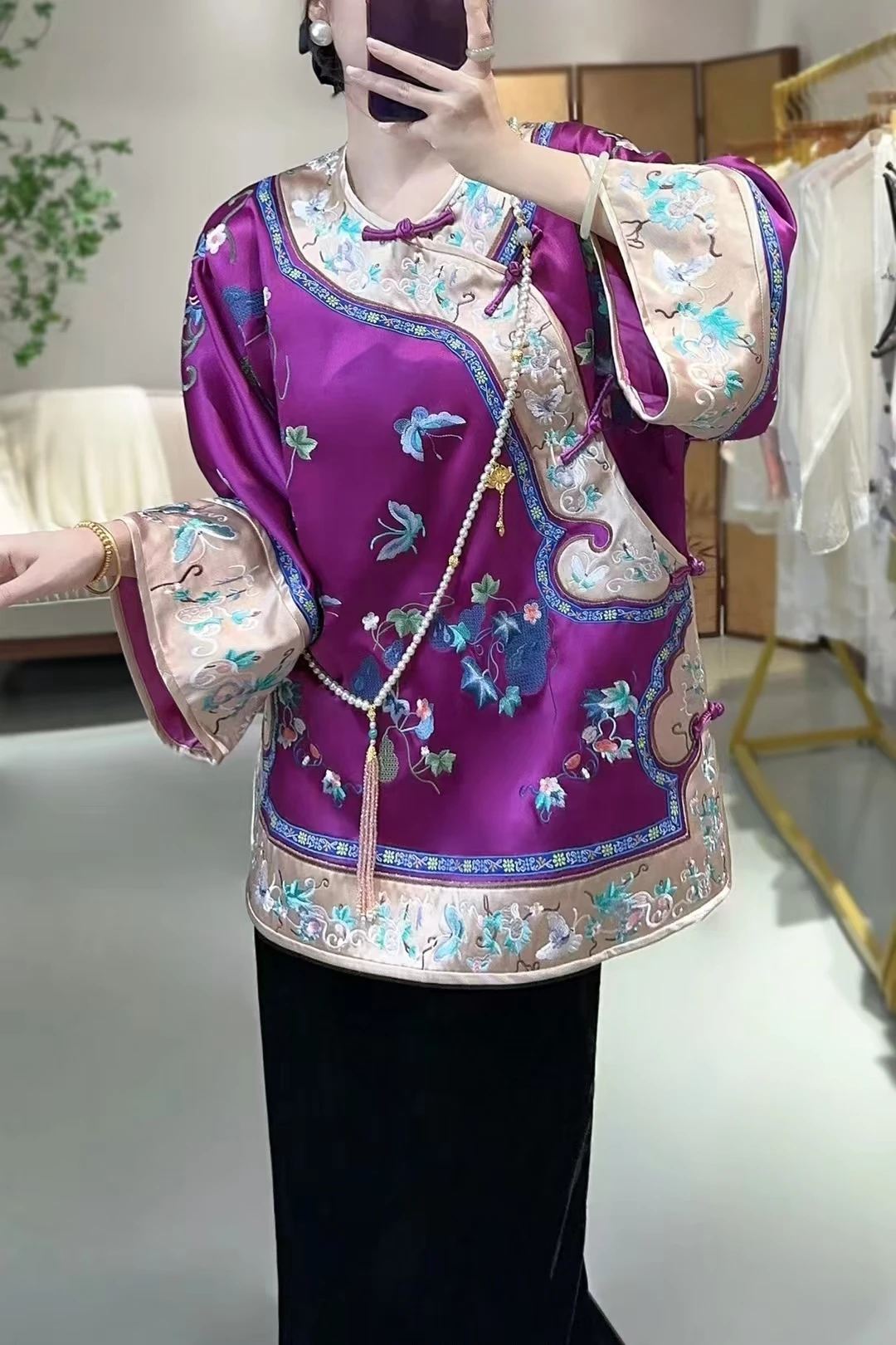 Mantel Fashion sambungan manset warna kontras indah bordir Fulu kain Satin asetat leher-o baru musim gugur untuk S-XXL wanita