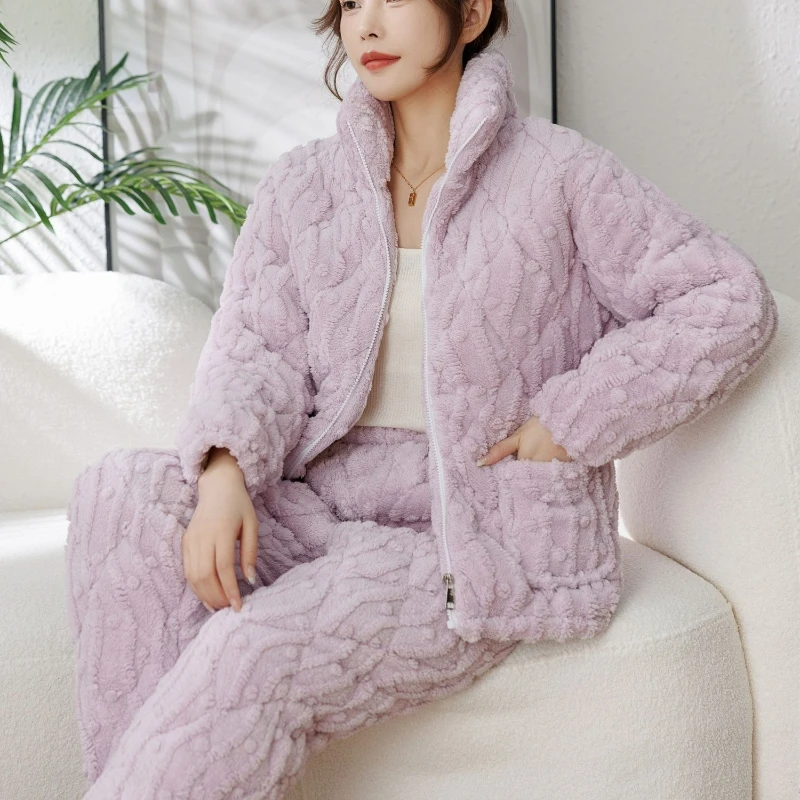 New Pajama Women's Winter Jacquard Fleece Three-layer Cotton Thickened Anti-freezing Warm Comfort Flannel Wear Home Wear Set