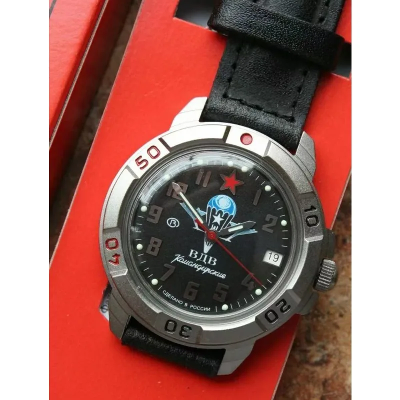 ساعة يد ميكانيكية عسكرية يدوية من نيتريد التيتانيوم المحمولة جواً للرجال مقاومة للماء ومضيئة