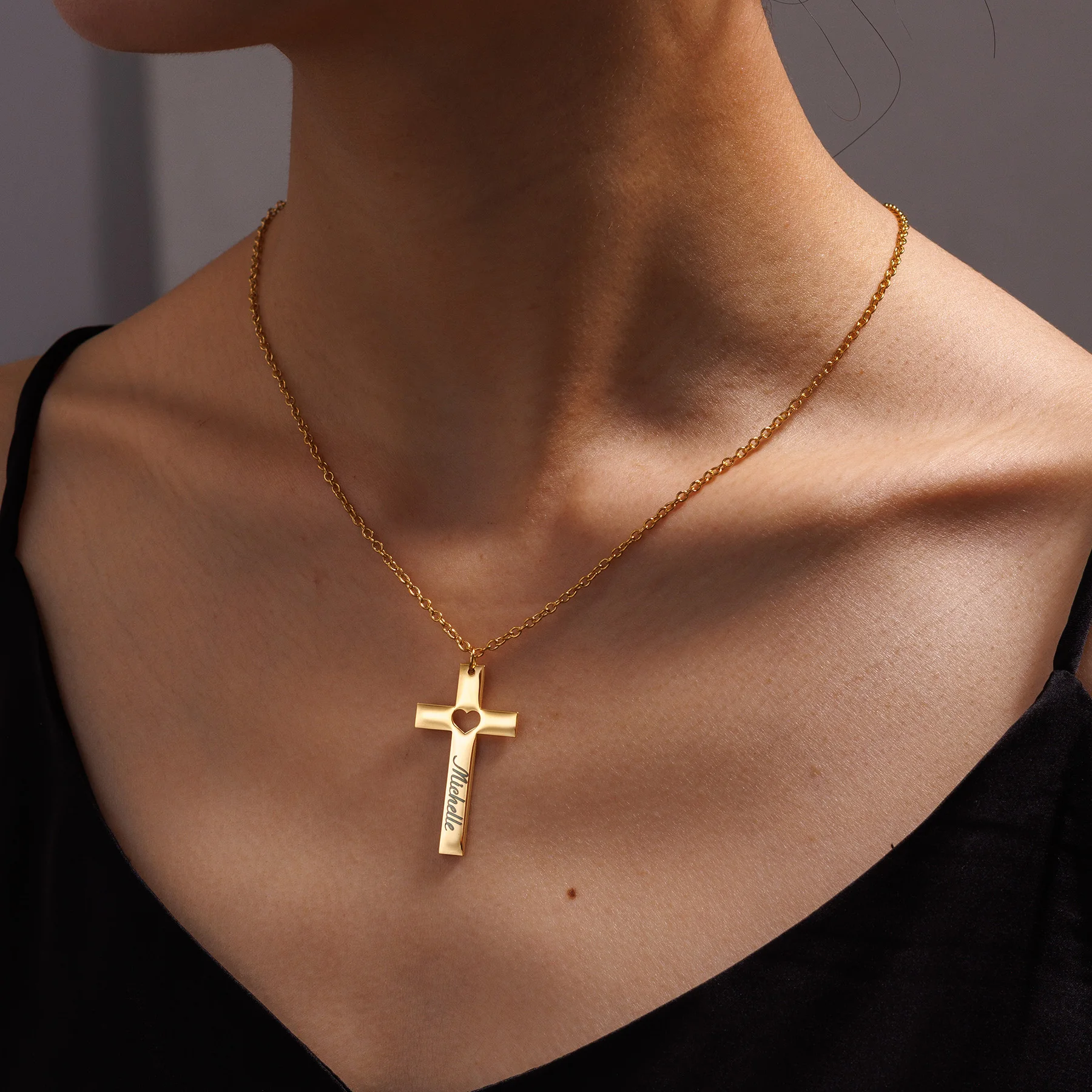 Customized Engrave Colorful Eye Photo Name Necklace for Men Women Stainless Steel Cross Pendant Necklace Christmas Jewelry Gift