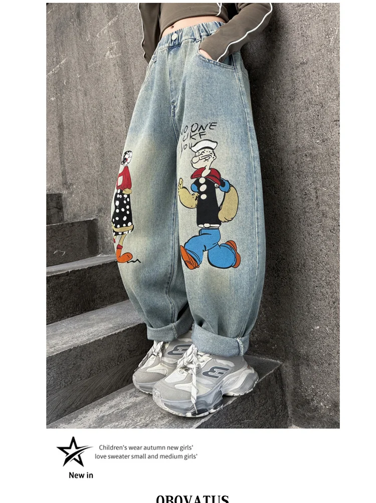 Frühlings-Kinder-Retro-Jeans in Blau mit Marken-Cartoon-Print für Mädchen, Lässige, Lose, Gerade Geschnittene Denim-Hose, Kinderhose mit Hoher Taille – Detail 7