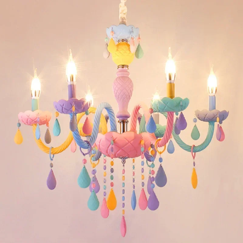 Lampadario di cristallo Camera dei bambini Lampada a candela color macaron Lustre Cristal Creativo Fantasy Girl Princess Apparecchio di luce