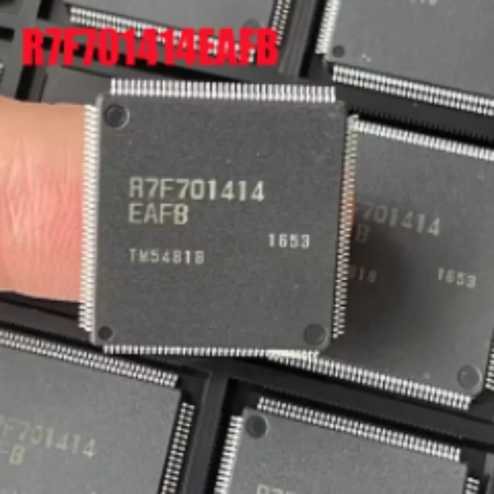 

1шт R7F 701414 EAFB R7F 701414 QFP новый