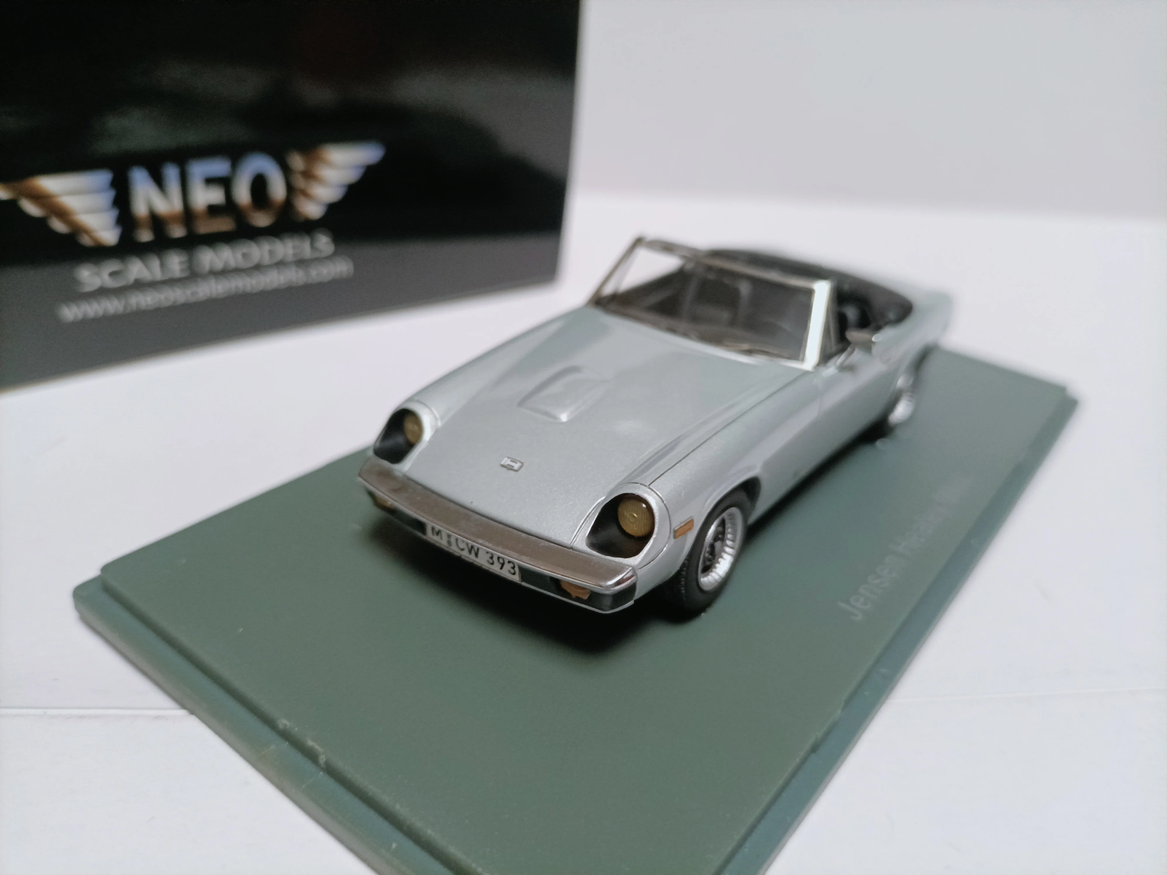 Neo 1 43 Jensen Healey Coupe Model Jensen Healey MKII 1972 Silver Grey