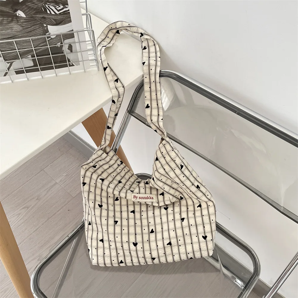 Black White Checker Tote Bag Contrast Color Design Large Capacity Crossbody Bag Simple Korean Style Bag for Spring Women Use
