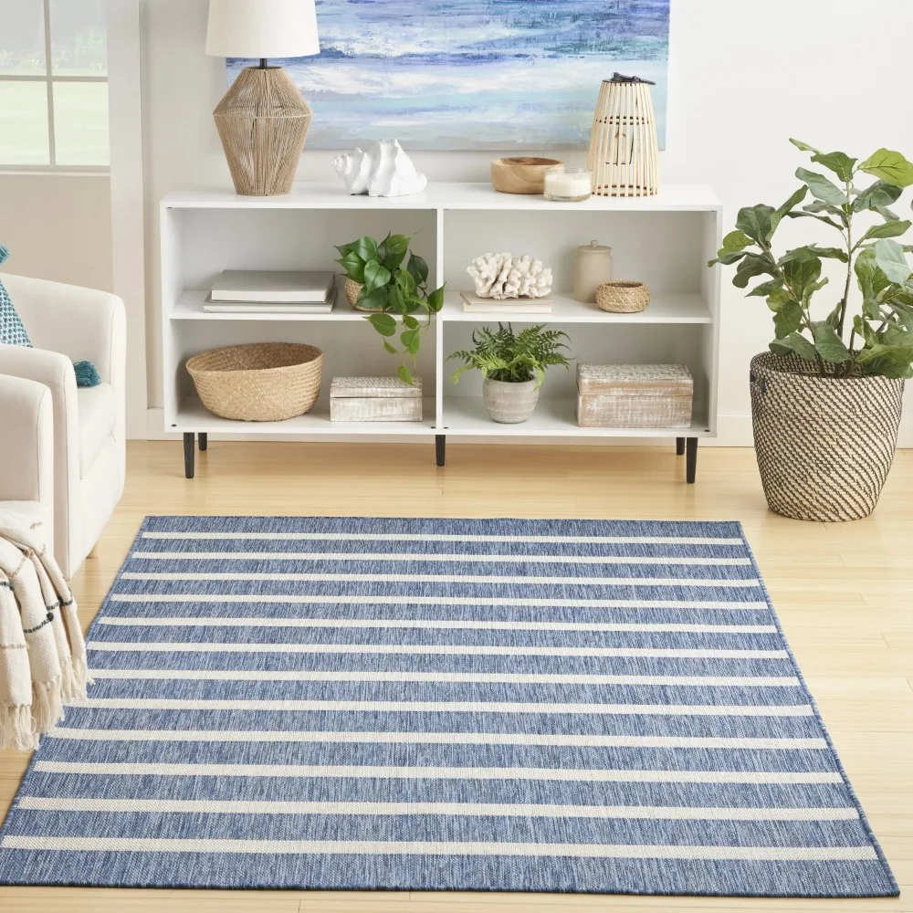 

Nourison Positano Indoor/Outdoor Navy Ivory 5' x 7' Area Rug (5x7)