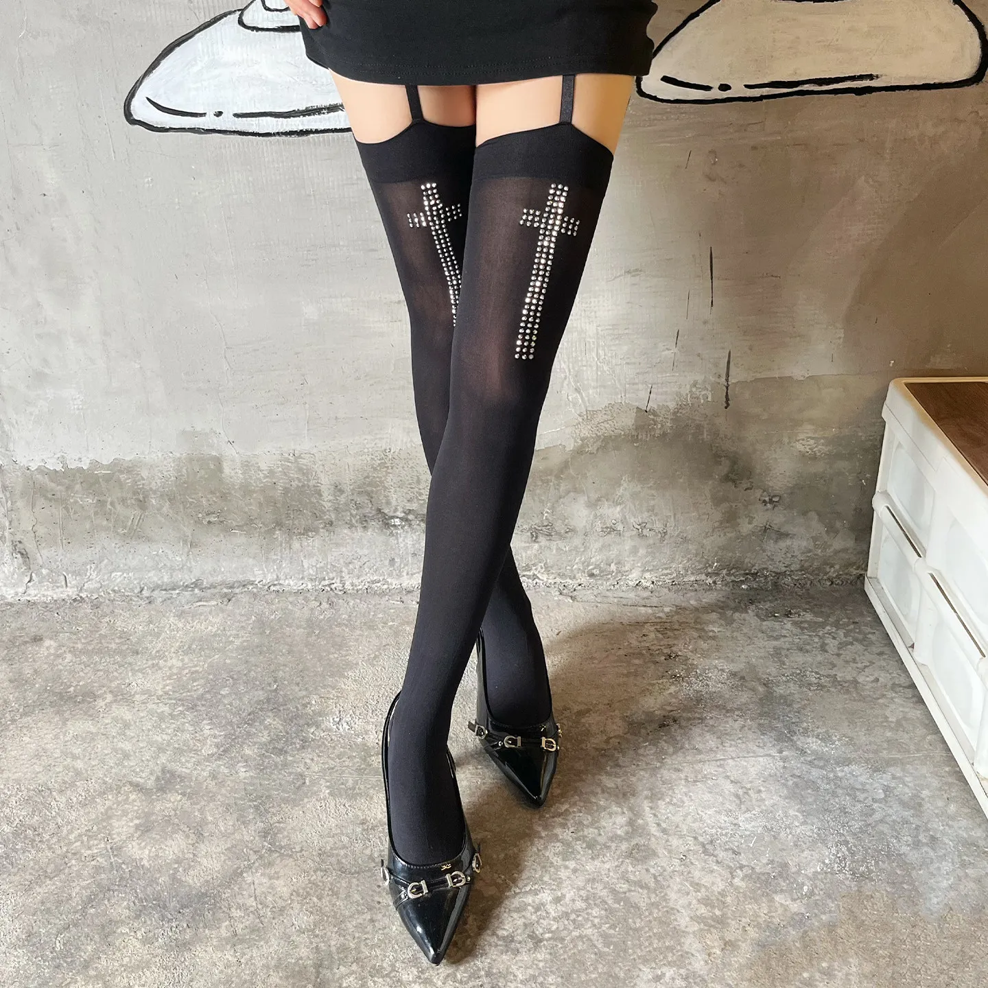 Suspenders Stockings Women Flash Diamond Black Silk Stockings Over The Knee Socks Lingerie Sexy Skinny Thigh High Socks Stocking