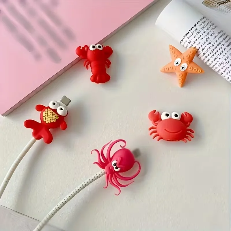 5 adorables protège-câbles en forme d'animaux marins - design crabe rouge, étoile de mer, pieuvre et calmar