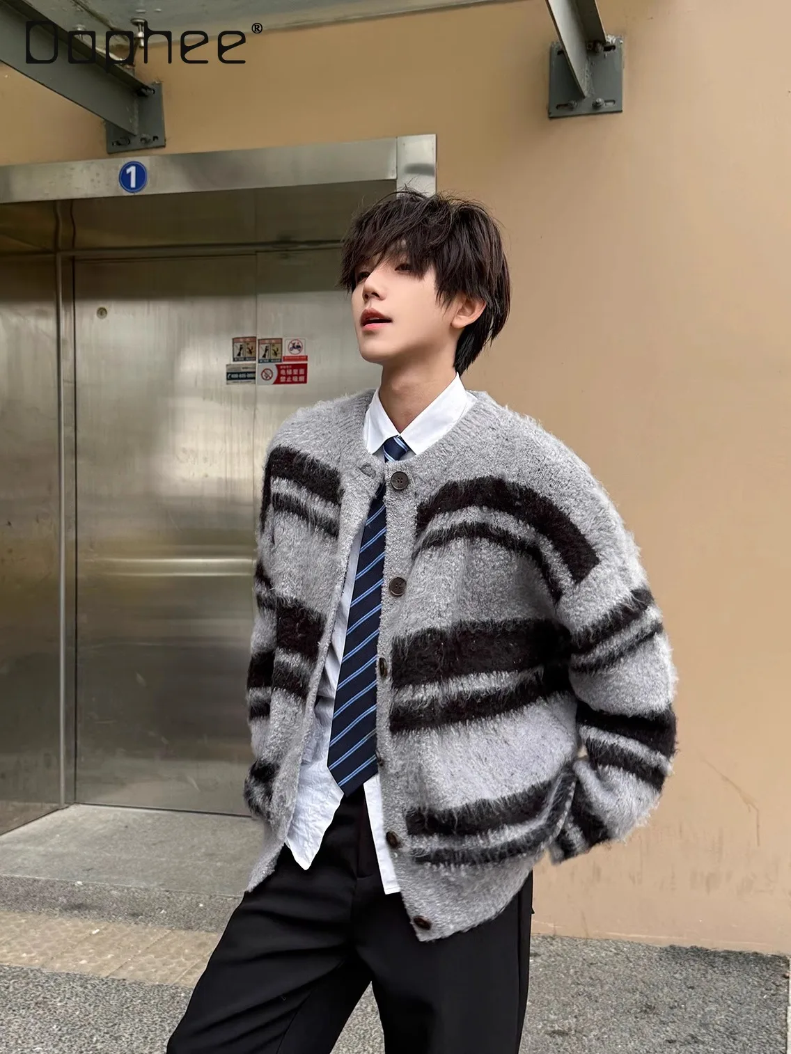 

Autumn Winter New American Retro Style Soft Loose Casual Black Gray Knitted Cardigan Men's Blue Brown Striped Sweater