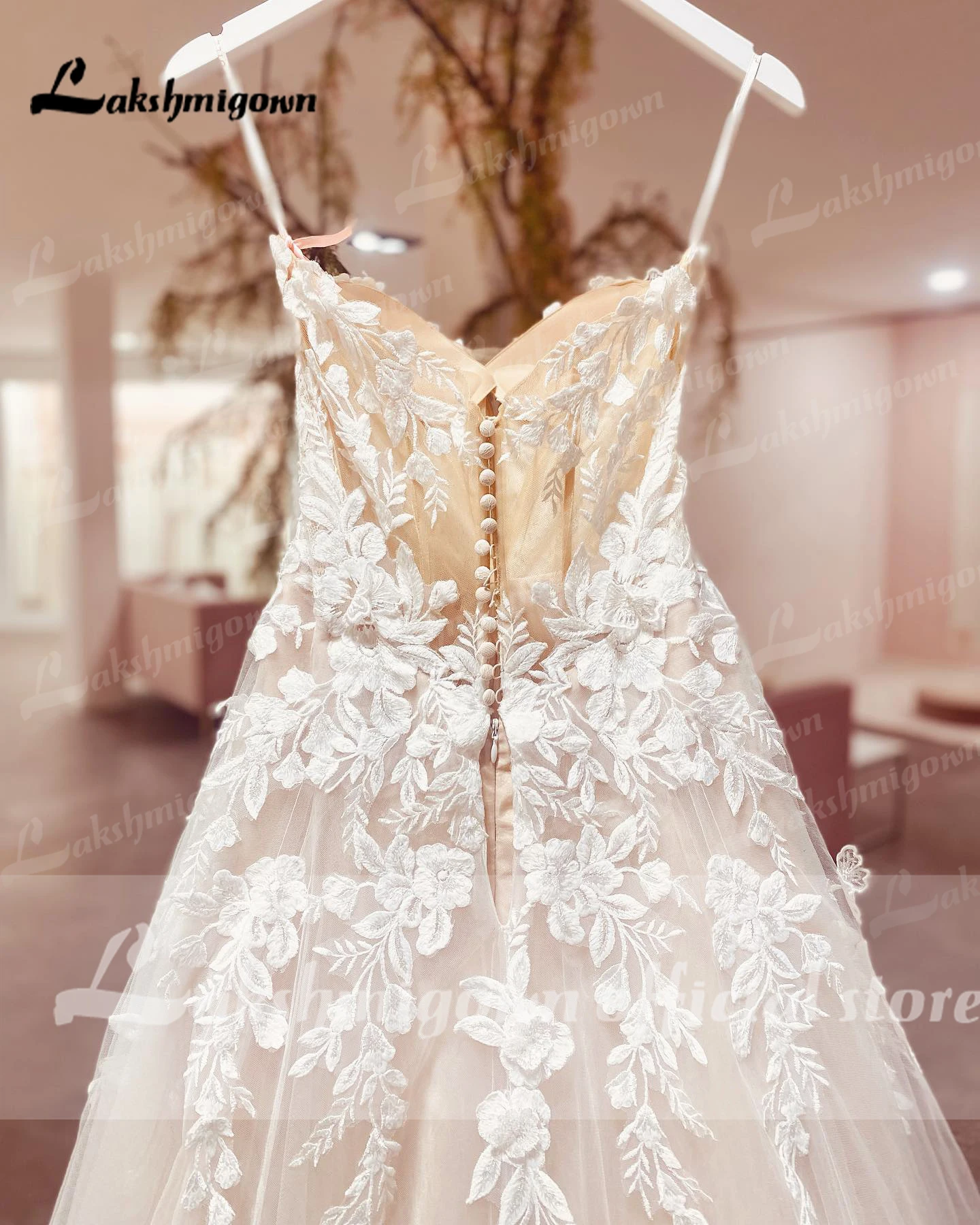 Spaghettiträger Damen Boho Hochzeitskleid Spitzenoberteil Schickes Brautkleid A-Linie Tüll Hochzeitskleider Rückenfreies Kleid Nach Maß – Detail 8