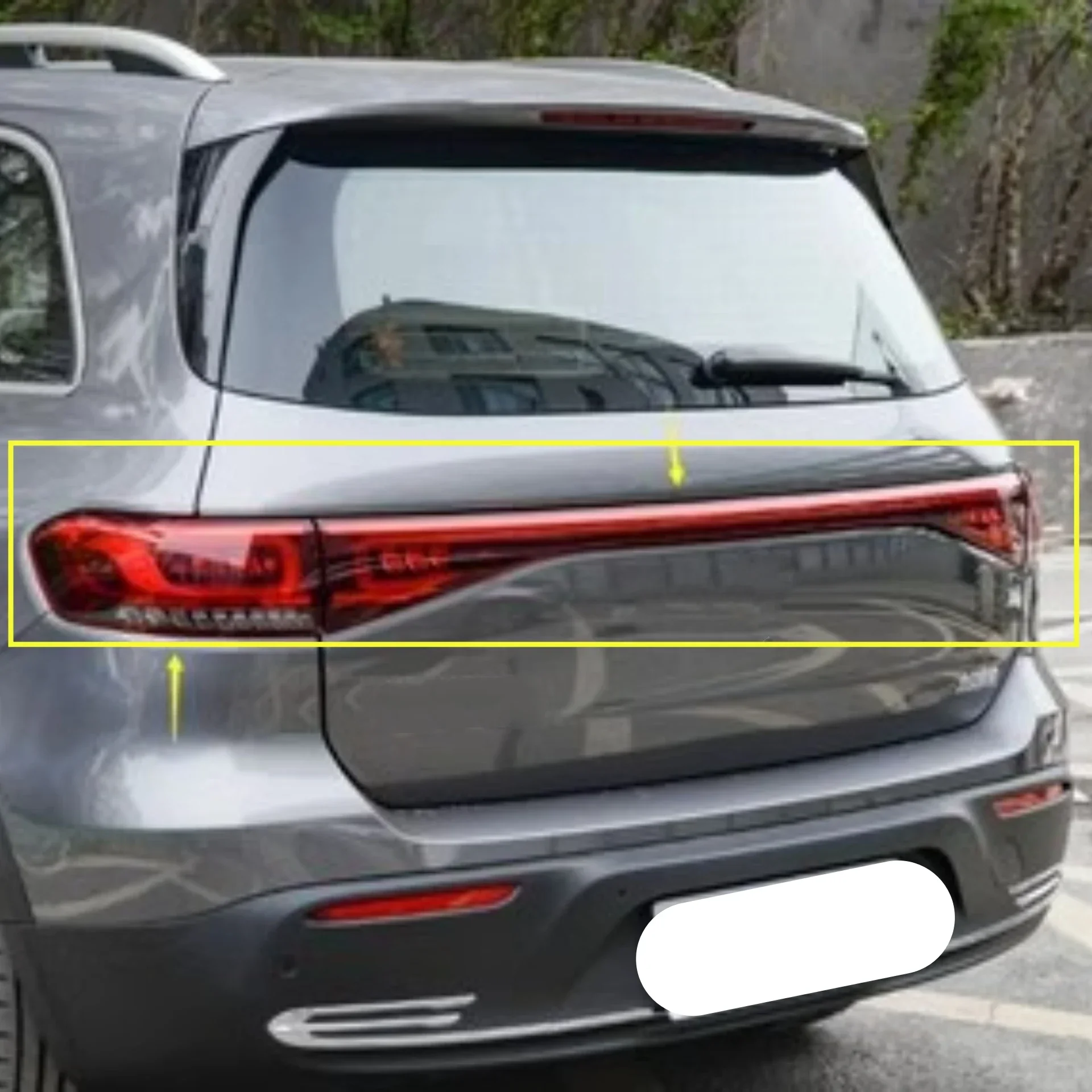 

CustomizedBody Kit Taillight Assembly Rear Through Lamp for Mercedes Benz EQB260 EQB350 W243 Turn Signal Car AccessoriesCustomiz