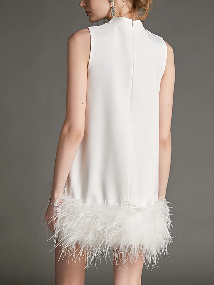 GALCAUR Solide Ärmelloses Kleid Für Frauen Rundhals Patchwork Federn Temperament Mini Kleider Weibliche Kleidung 2025, Stil Neue