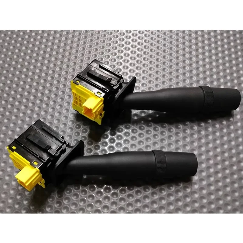 

C 00077447 Комбинированный переключатель поворота автомобильных фар в сборе для SAIC MAXUS V90